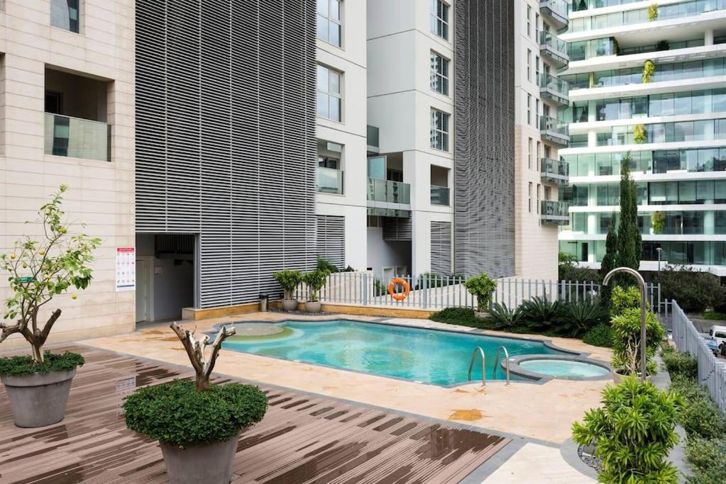 Versace Tower Luxury Suites - Downtown بيروت المظهر الخارجي الصورة